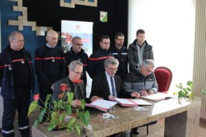 Signature de convention périscolaire à Louvigné-du-Désert le 28-02-2018